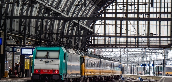 Центральная железнодорожная станция в Амстердаме