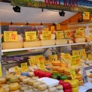 Продажа сыра в Амстердаме