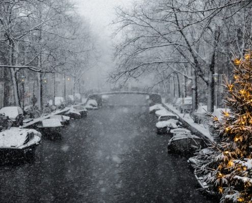 Снежное Рождество в Амстердаме